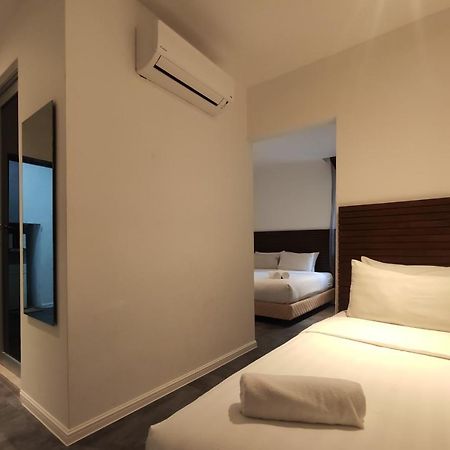 T Hotel Tandop Alor Setar Exterior photo
