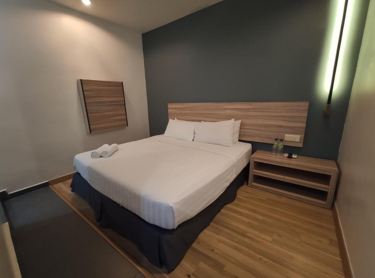T Hotel Tandop Alor Setar Exterior photo