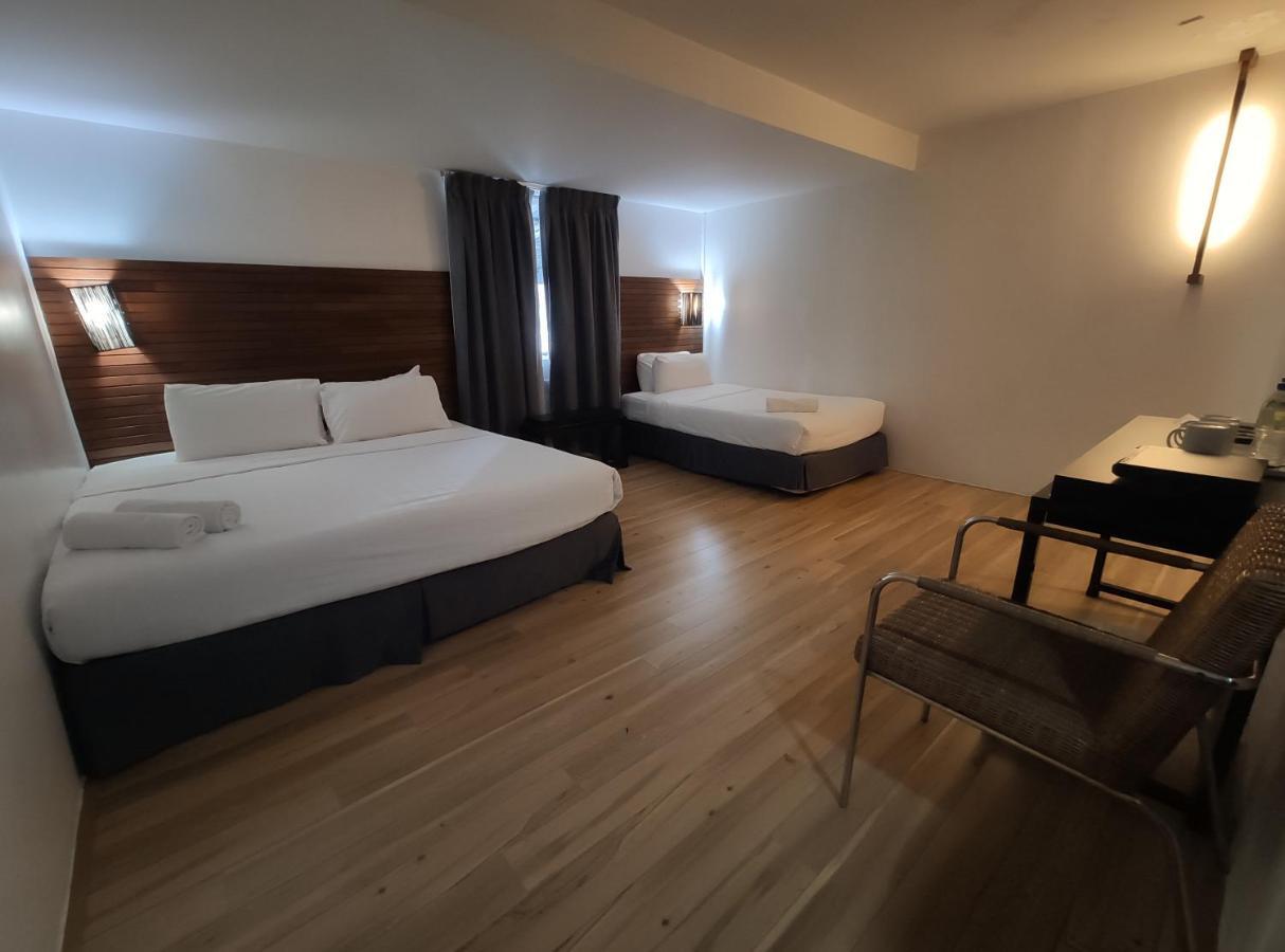 T Hotel Tandop Alor Setar Exterior photo
